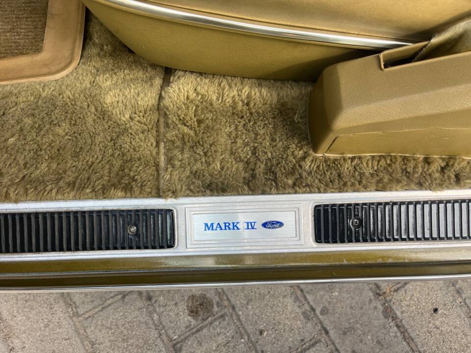 Afbeelding 14/24 van Lincoln Continental Mark IV (1974)
