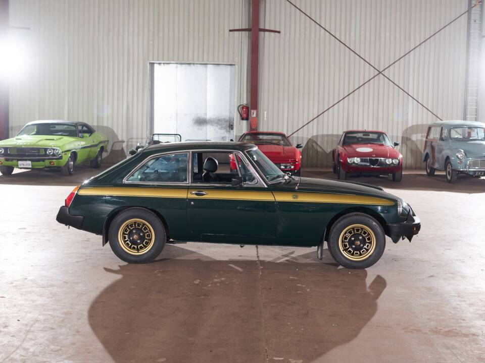 Bild 15/38 von MG MGB GT (1975)