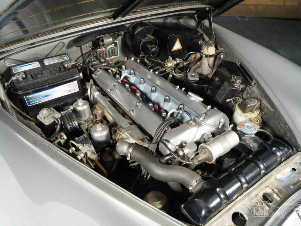 Image 17/19 de Jaguar Mk II 3.8 (1967)