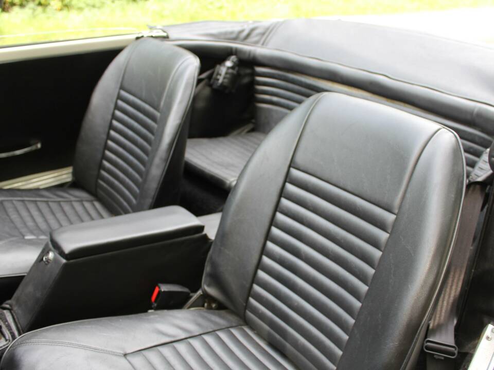 Image 14/23 of Sunbeam Alpine Mk V (1966)