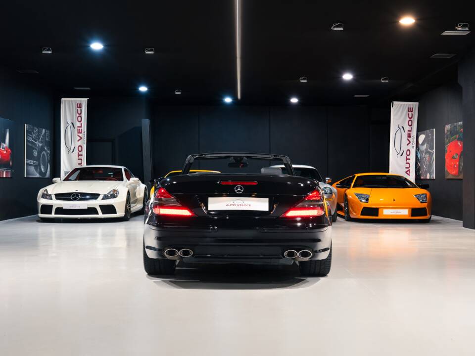 Image 6/31 of Mercedes-Benz SL 55 AMG (2003)