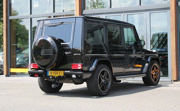 Image 4/6 de Mercedes-Benz G 55 AMG Kompressor (LWB) (2004)