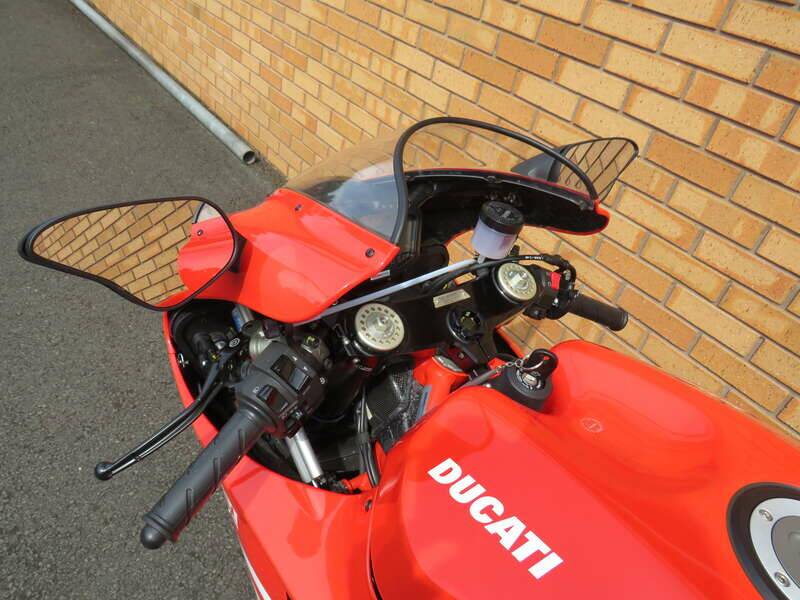 Bild 14/50 von Ducati Desmosedici RR (2008)