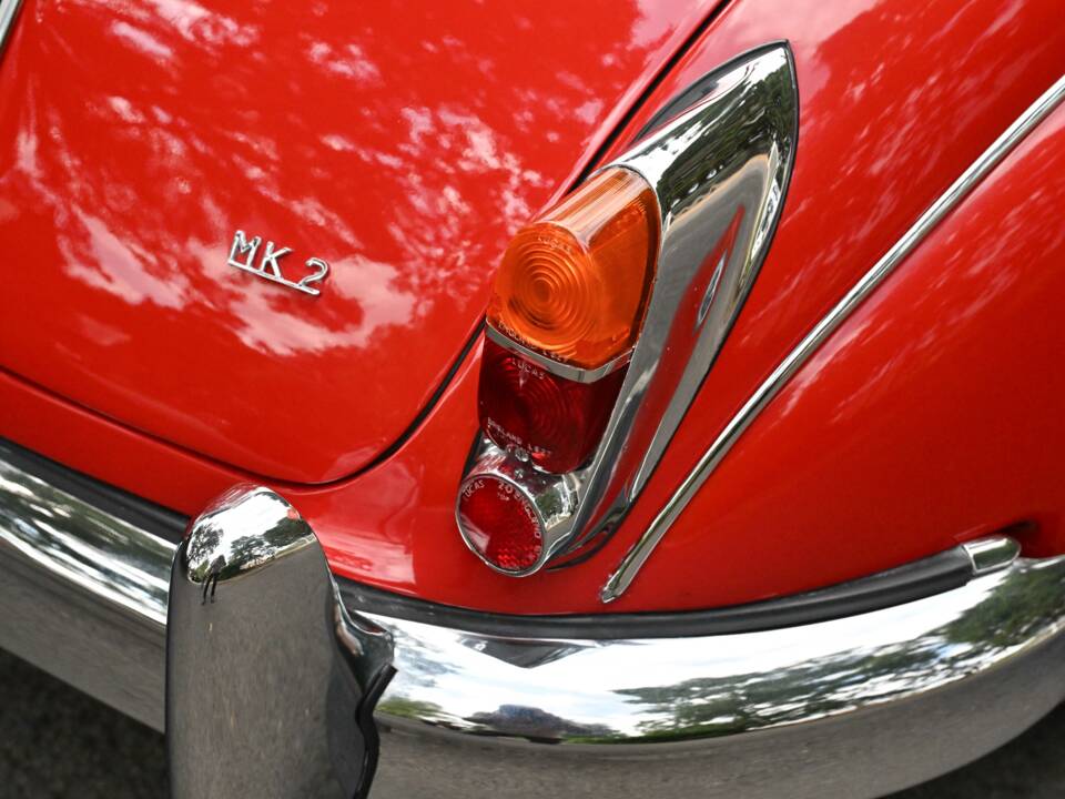Bild 18/50 von Jaguar Mk II 2.4 (1961)
