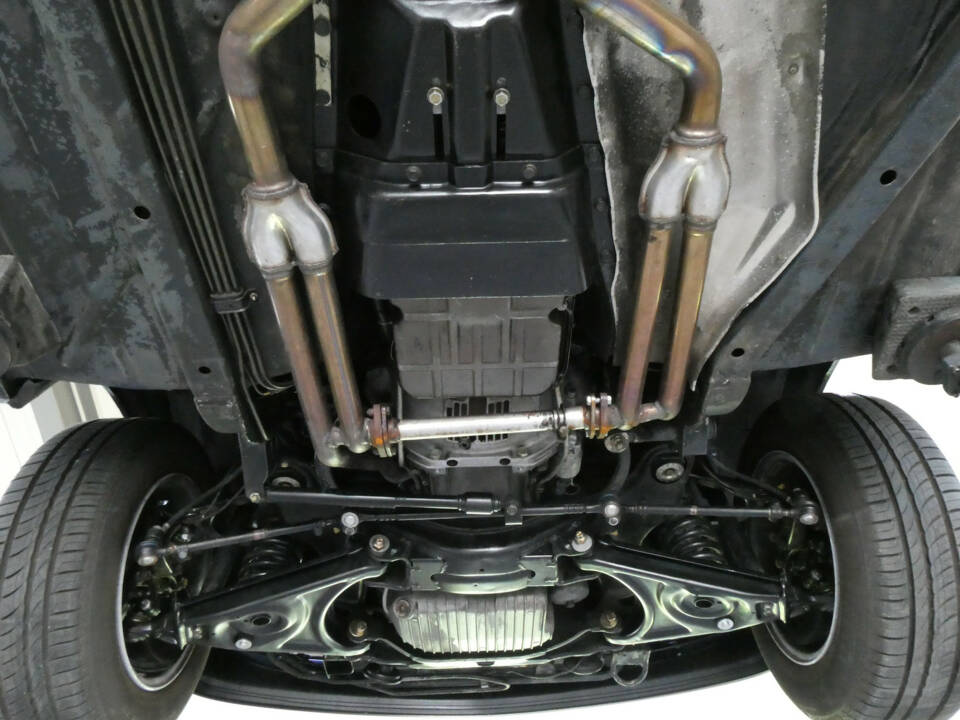 Image 26/26 of Mercedes-Benz 500 SL (1988)