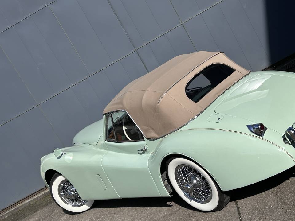 Imagen 19/30 de Jaguar XK 120 DHC (1953)