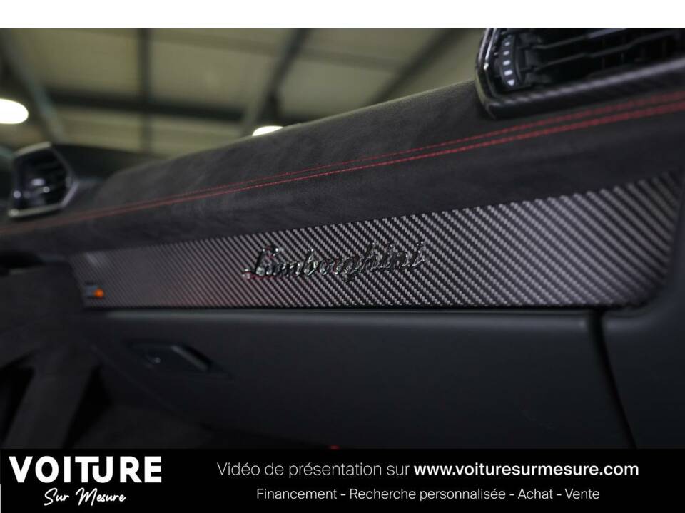 Image 31/47 de Lamborghini Huracán Tecnica (2024)