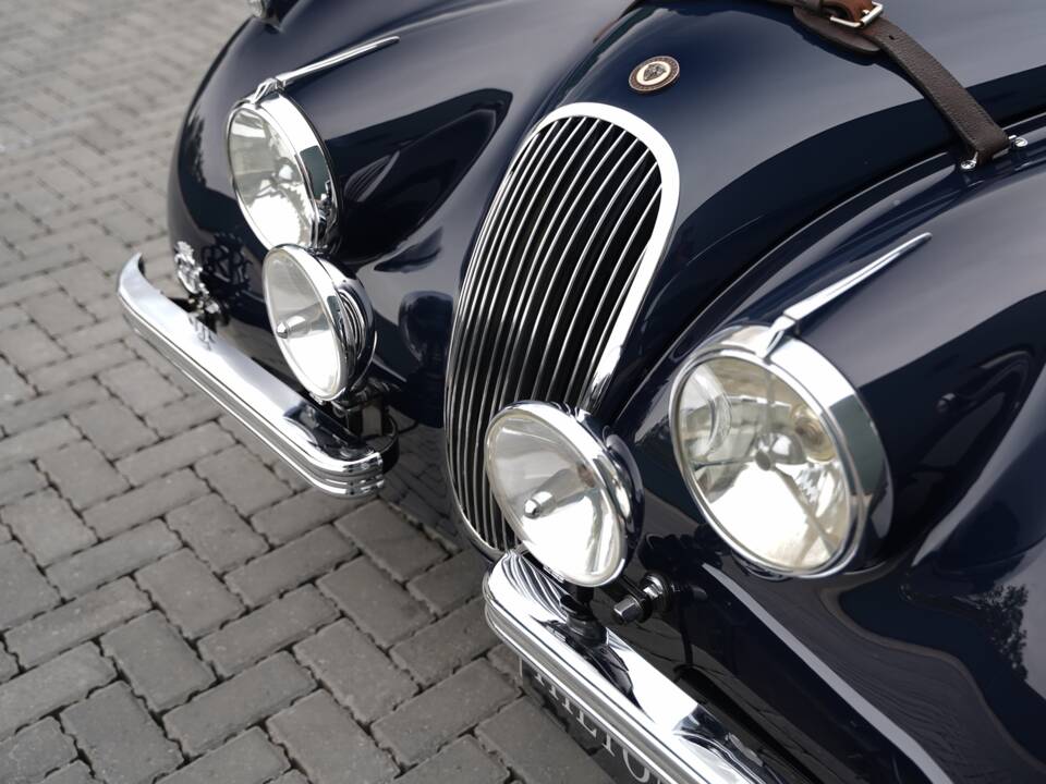 Bild 26/50 von Jaguar XK 120 SE OTS (1954)