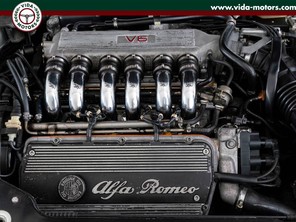 Immagine 13/15 di Alfa Romeo Spider 3.0 V6 12V (1997)