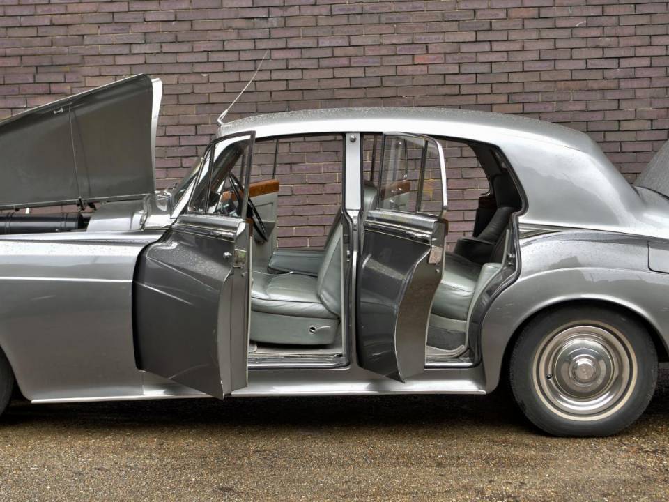 Afbeelding 15/50 van Bentley S 1 (1957)