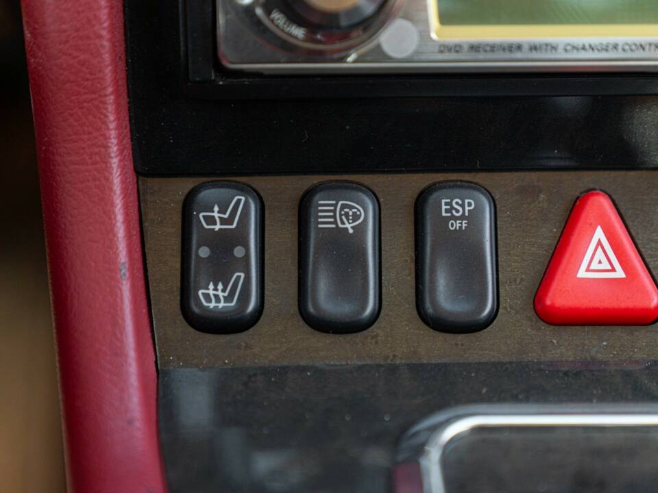 Image 40/50 de Mercedes-Benz SLK 320 (2001)