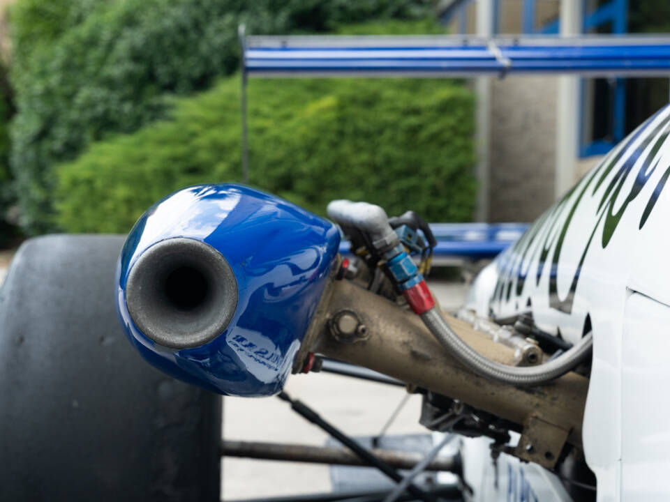 Image 33/64 of Dallara F392 Formula 3 (1992)