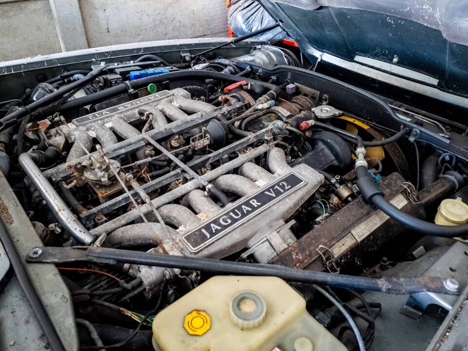 Image 30/34 of Jaguar XJS 5.3 V12 (1992)