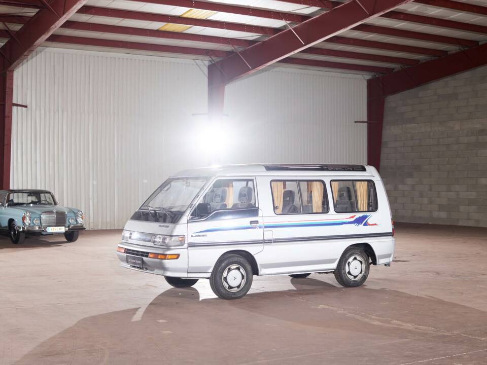 Bild 13/65 von Mitsubishi L300 (1993)