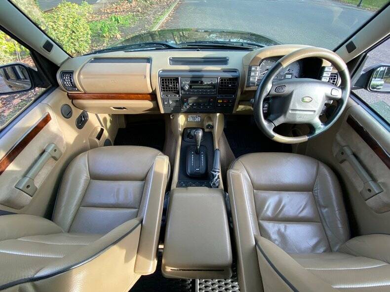 Imagen 5/50 de Land Rover Discovery 4.0 HSE (1998)