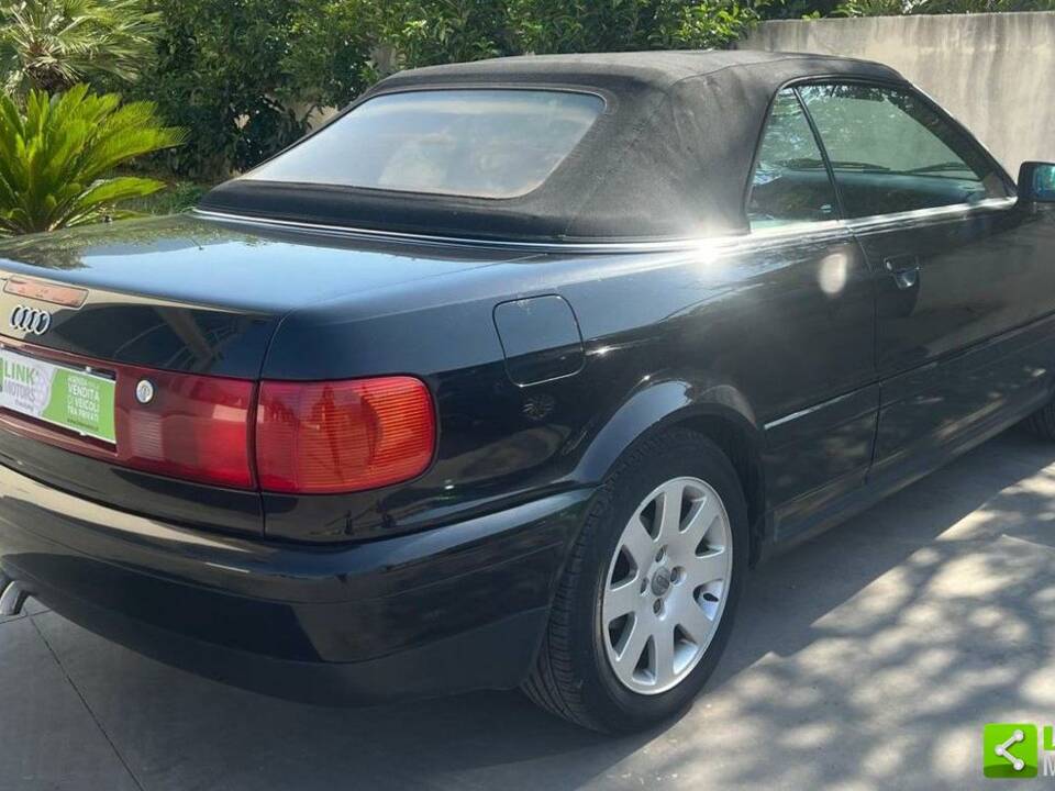 Image 3/10 de Audi Cabriolet 1.9 TDI (1998)