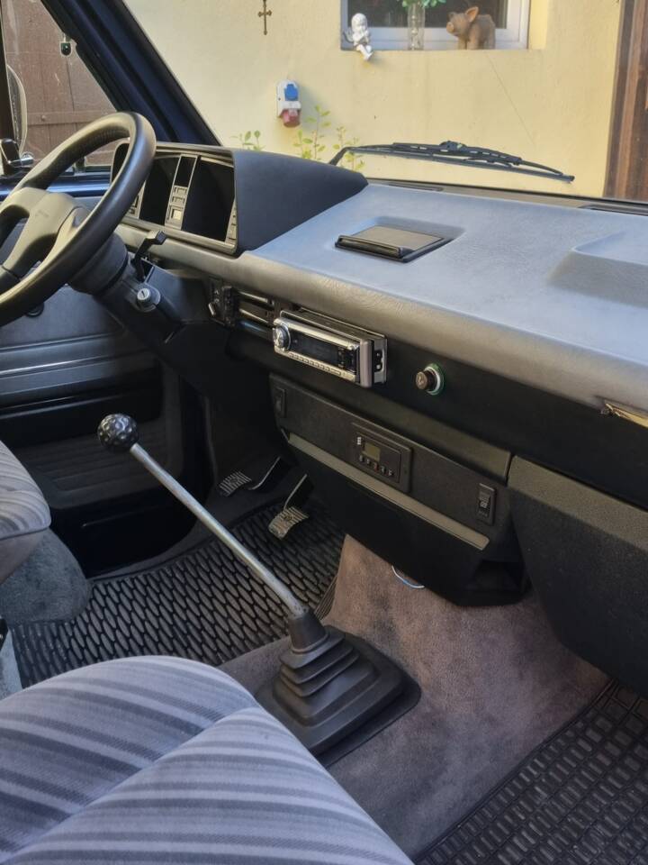 Image 6/10 de Volkswagen T3 Multivan 2.1 &quot;Limited Last Edition&quot; (1992)