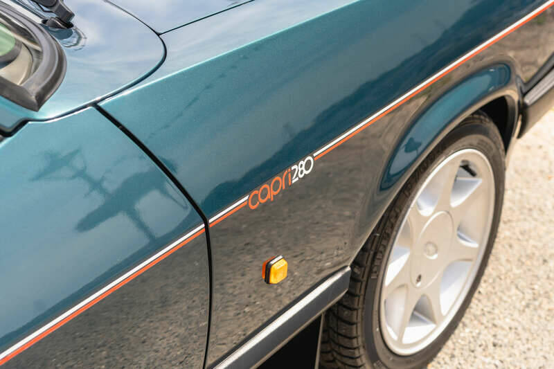 Image 12/46 de Ford Capri III 280 Brooklands (1987)