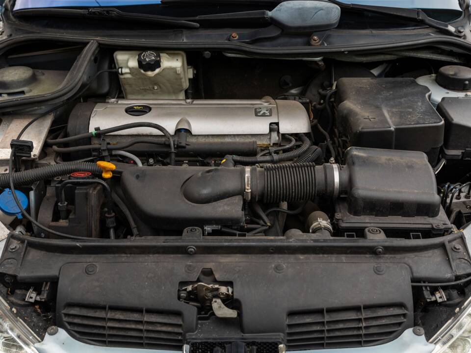 Image 5/50 of Peugeot 206 CC 1.6 16V (2003)