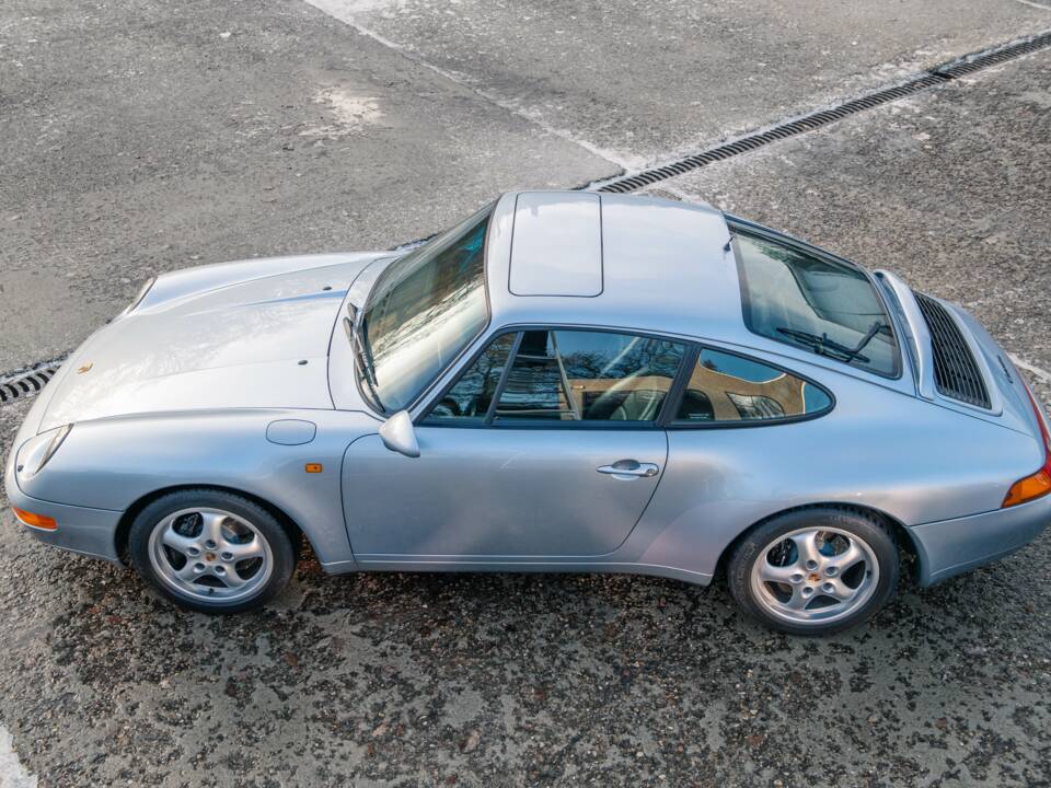 Bild 10/27 von Porsche 911 Carrera (1994)