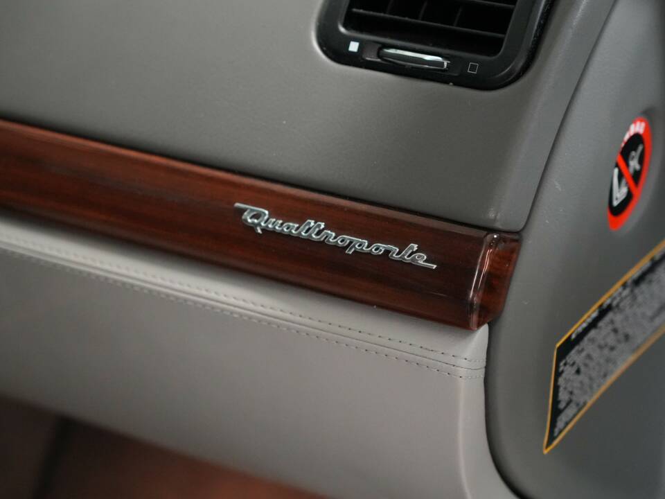 Bild 25/38 von Maserati Quattroporte 4.2 (2005)
