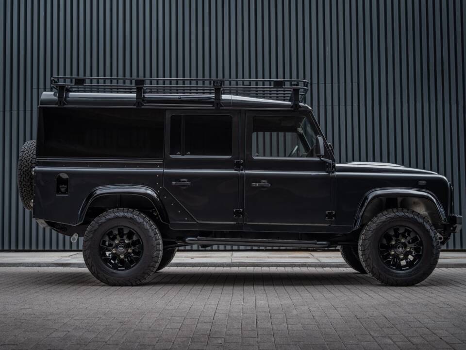 Image 39/41 of Land Rover Defender 110 (1992)