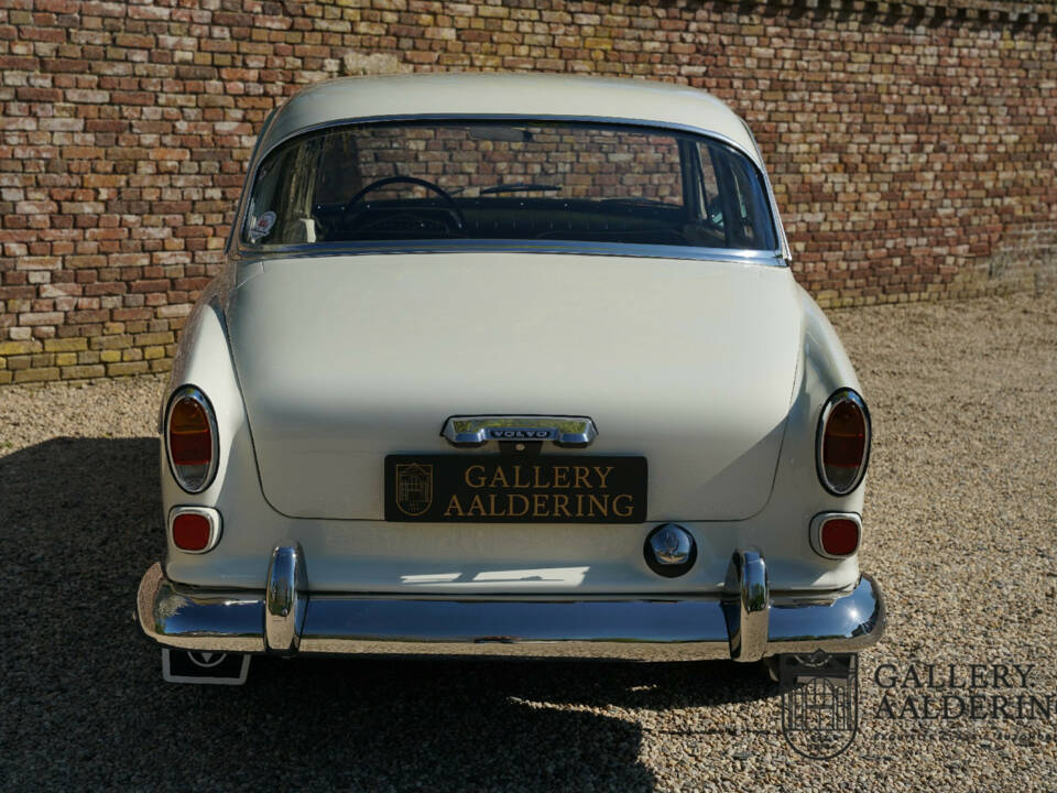 Image 6/50 of Volvo P 121 (1966)