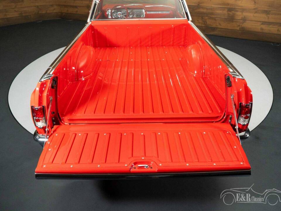 Image 6/18 of Chevrolet El Camino (1964)