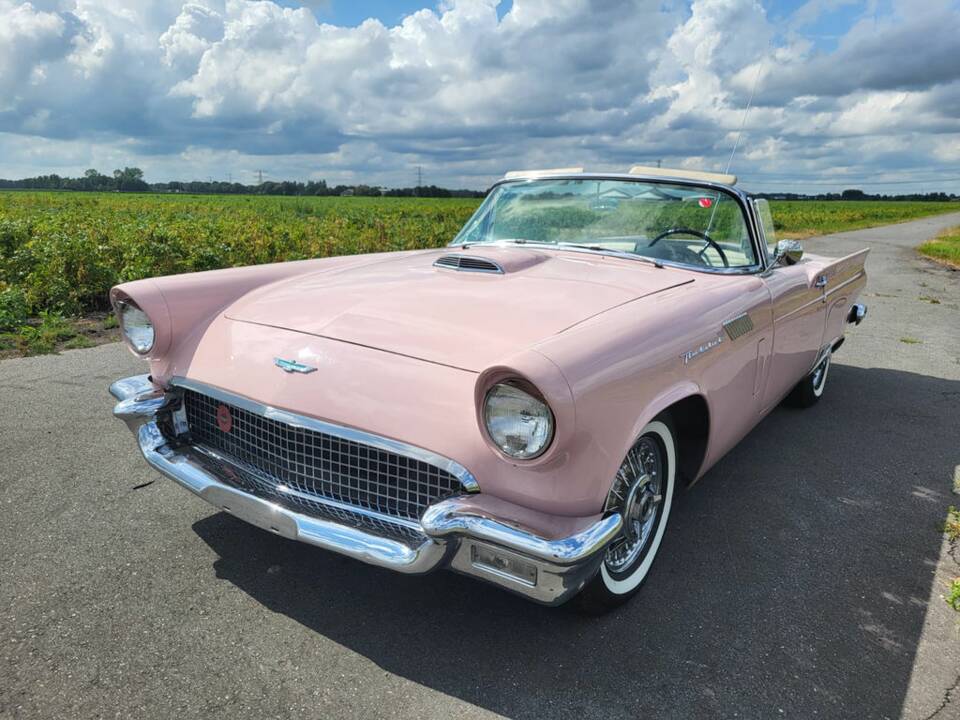 Bild 7/8 von Ford Thunderbird Prototyp (1957)