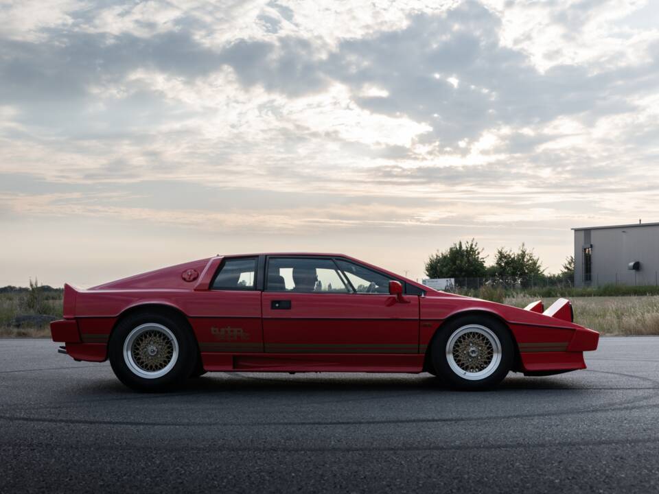 Bild 11/119 von Lotus Esprit Turbo (1981)