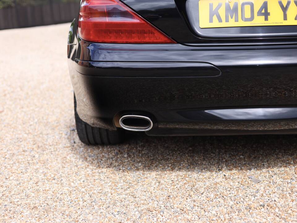 Image 37/50 de Mercedes-Benz SL 350 (2004)