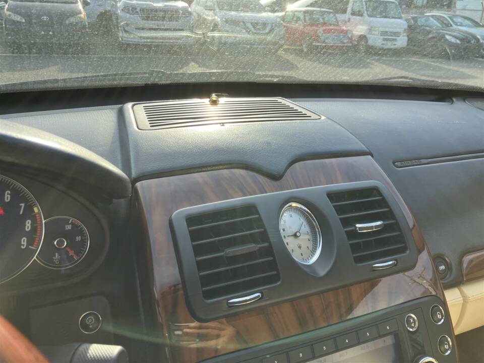 Image 20/46 of Maserati Quattroporte S 4.7 (2010)