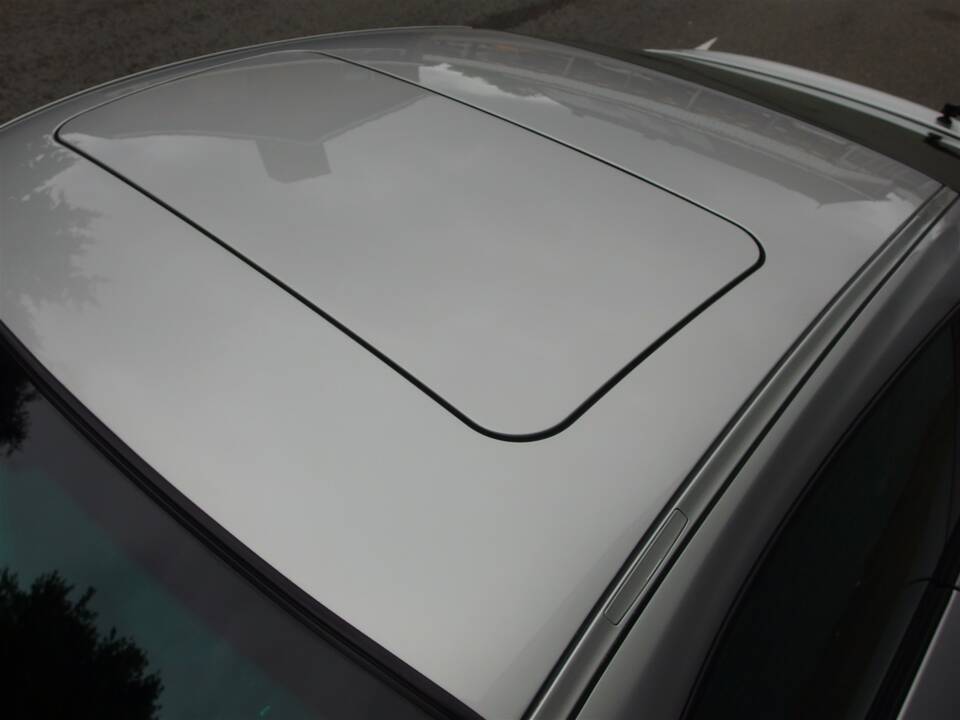 Bild 18/100 von Porsche 911 Carrera 4S (2002)