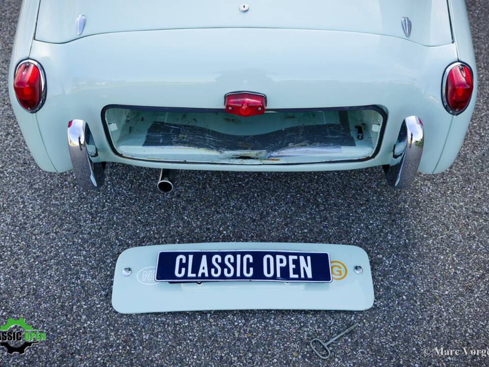 Image 45/45 of Triumph TR 2 (1954)
