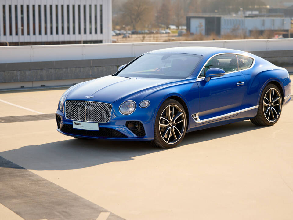 Image 2/19 of Bentley Continental GT (2019)