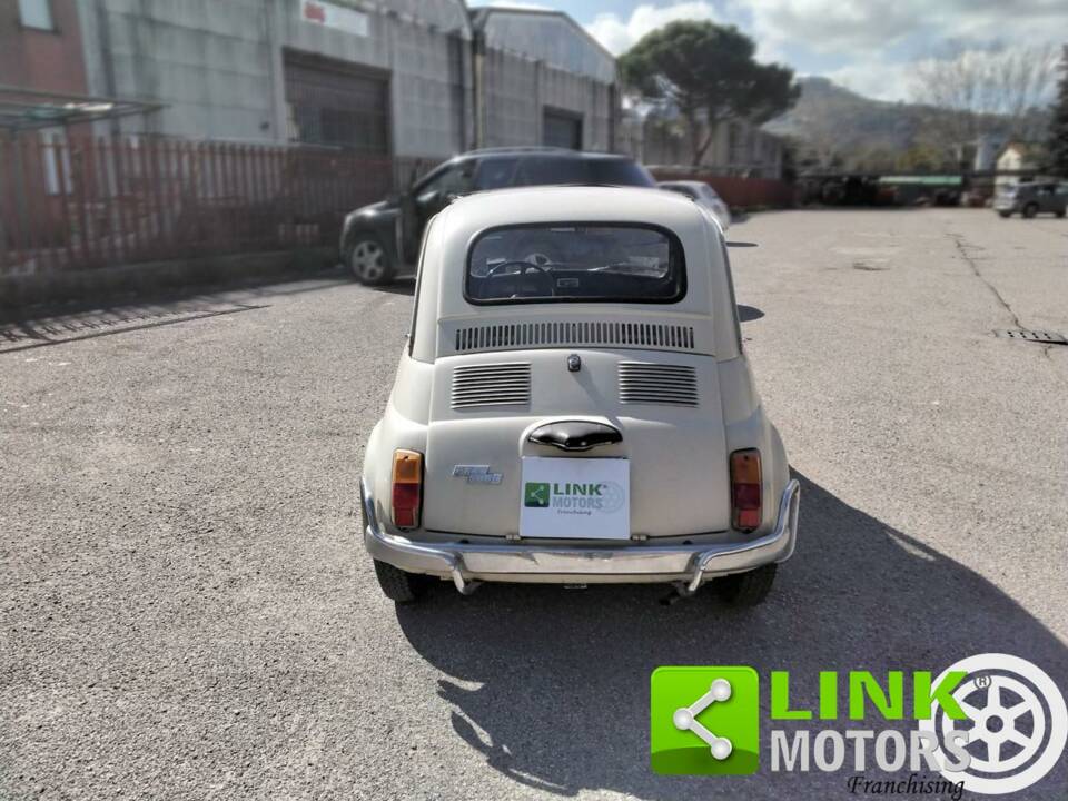 Image 6/10 of FIAT 500 L (1970)