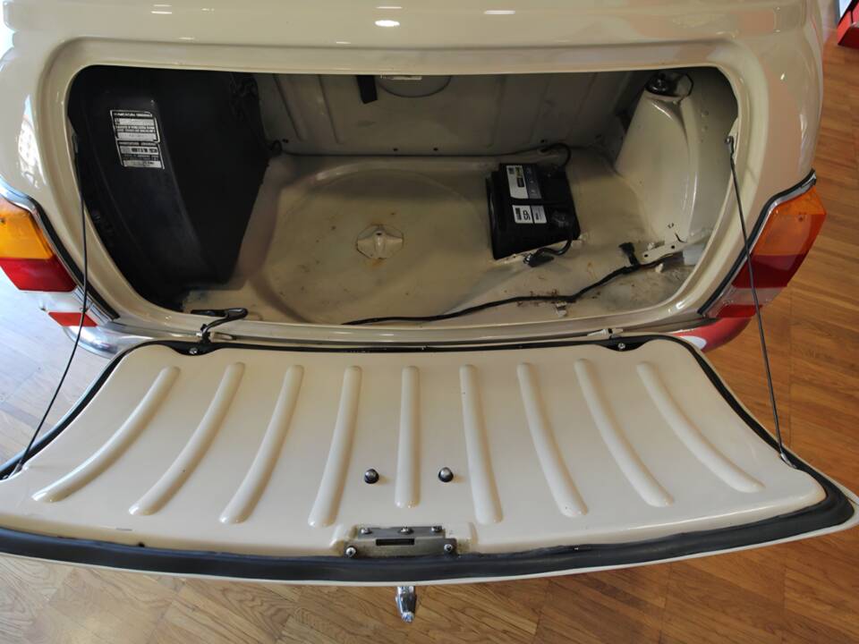 Image 44/51 de Innocenti Mini Cooper (1970)