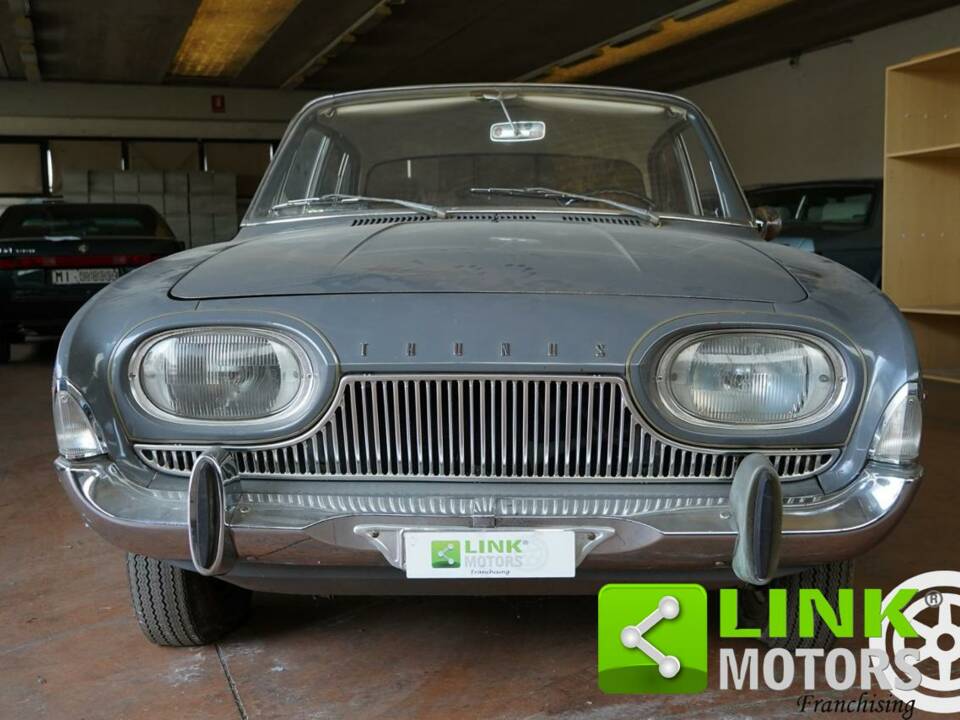 Image 2/10 de Ford Taunus 17m 1500 (1963)