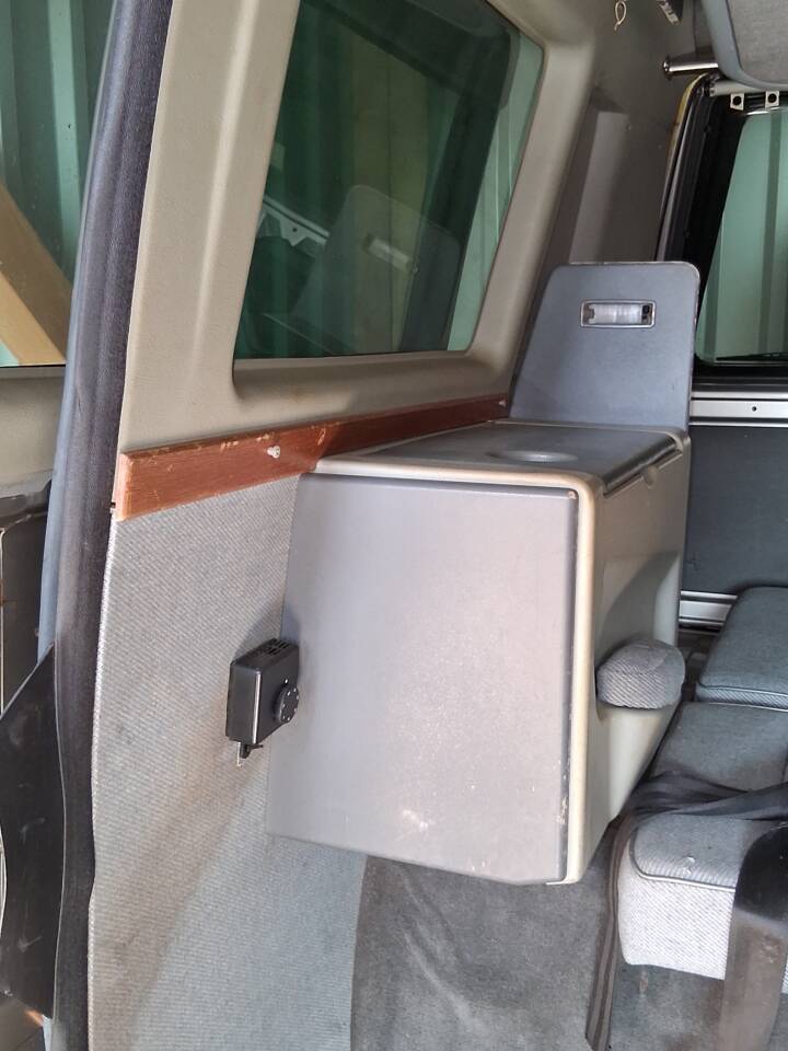 Image 47/78 of Volkswagen T3 Dehler Profi Syncro (1989)