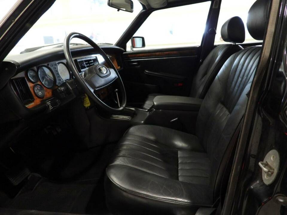 Bild 5/15 von Jaguar XJ6 3.2 (1984)