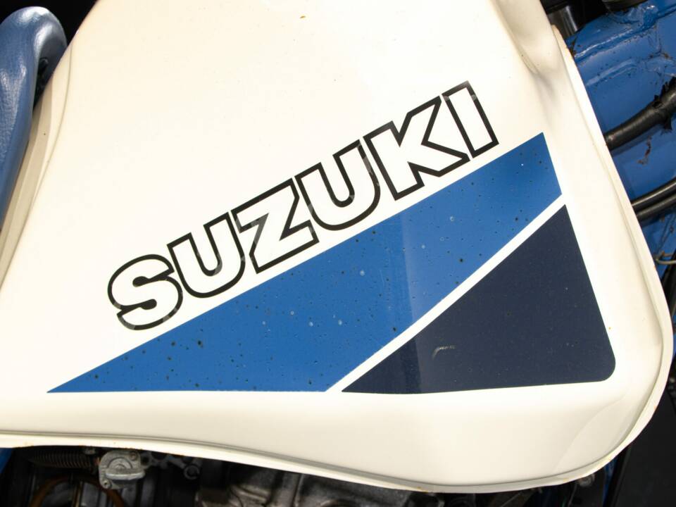 Bild 41/50 von Suzuki DR 600 S (1986)