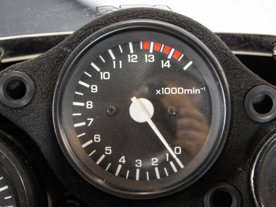 Immagine 46/48 di Honda VFR 750R RC 30 (1988)