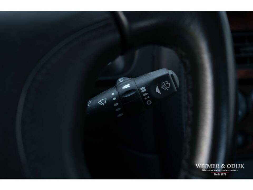 Immagine 17/39 di Aston Martin DB 7 (1999)