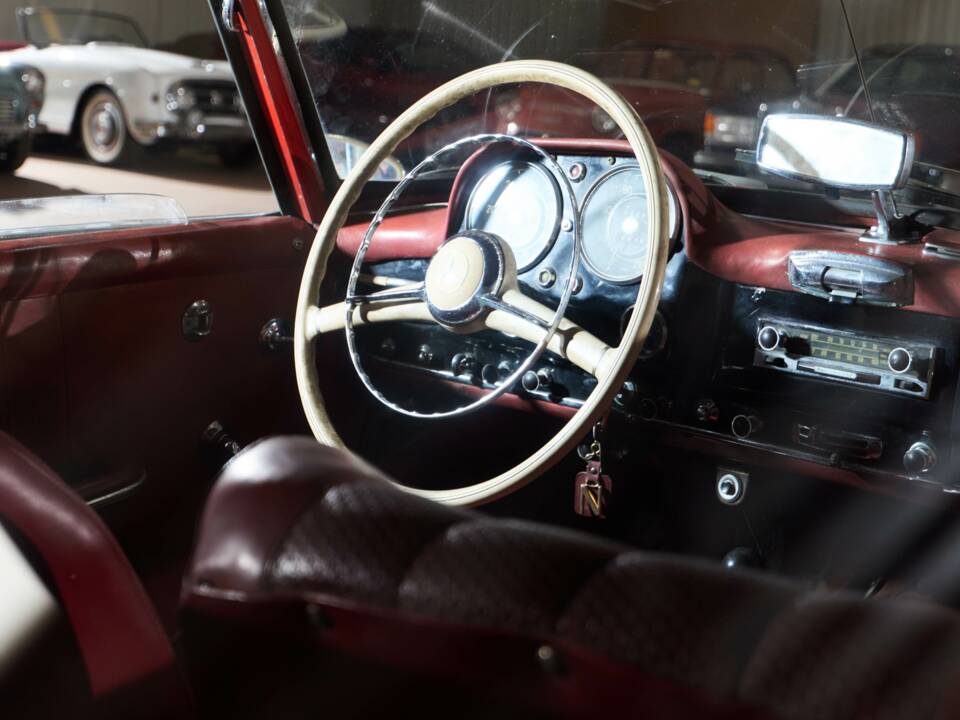 Image 67/83 de Mercedes-Benz 190 SL (1959)