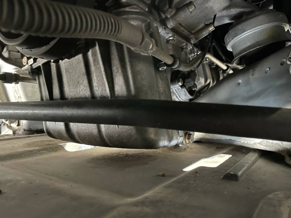 Immagine 26/32 di Mercedes-Benz E 200 (1994)