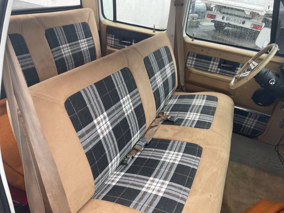 Bild 8/26 von Chevrolet K30 (1987)