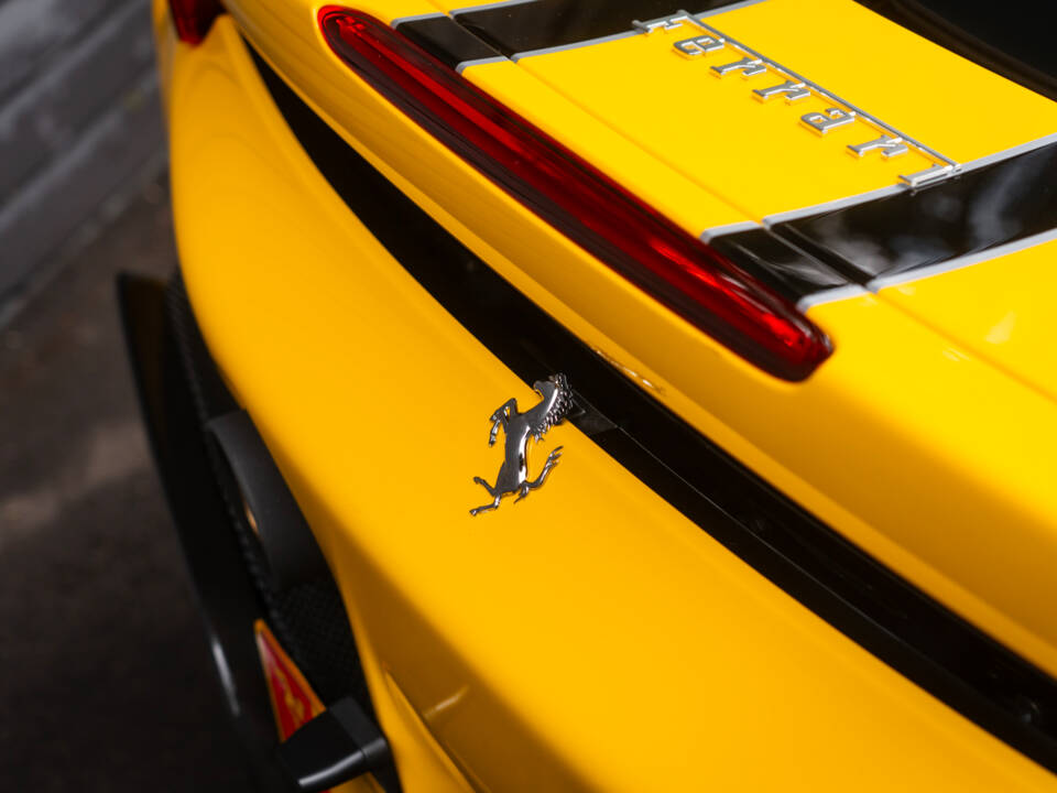 Immagine 46/61 di Ferrari SF90 Stradale (2021)