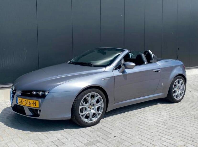 Image 1/6 of Alfa Romeo Spider 3.2 V6 Q4 (2006)