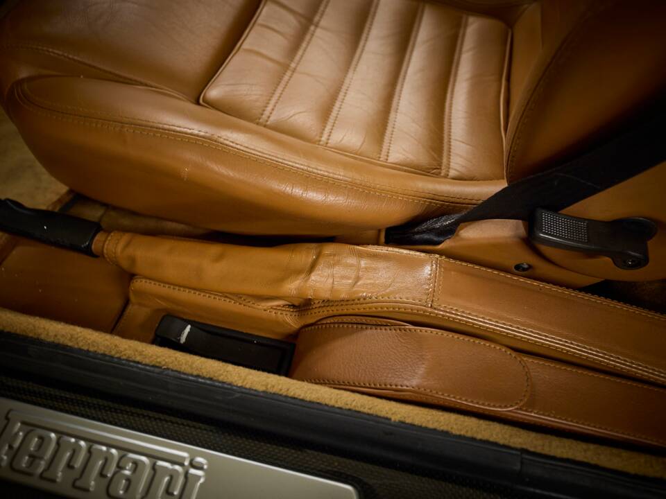 Image 77/100 of Ferrari F 355 Spider (1999)