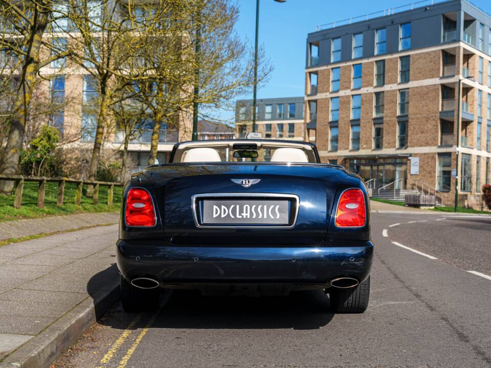 Bild 6/27 von Bentley Azure (2007)